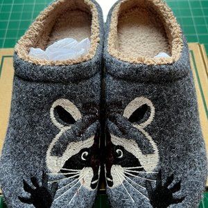 LL Bean Slippers